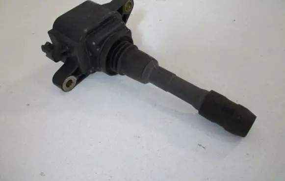 Renault Megane III High voltage ignition coil 224337085R