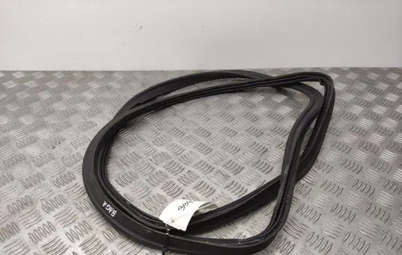 Audi A4 S4 B8 8K Loading door rubber seal (on body) 
