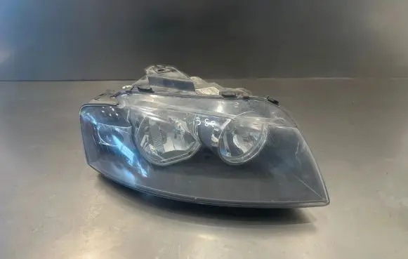 Audi A3 S3 8P Headlight/headlamp 8p0941004k