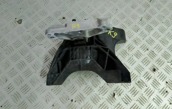 Toyota Proace Engine mount vacuum valve 