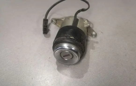 Audi A6 S6 C4 4A Tailgate exterior lock 4A9862022