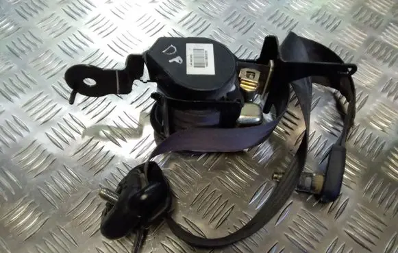 Hyundai Terracan Front seatbelt 8820H1060 2HJ4531432R
