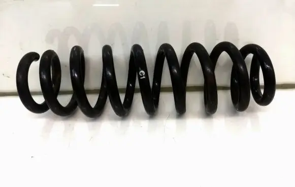 BMW 1 E81 E87 Rear coil spring