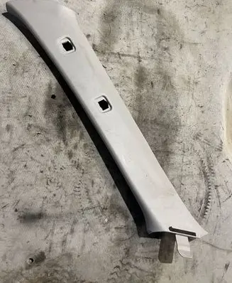 Mitsubishi Pajero (A) pillar trim MR391035