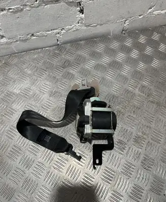Hyundai Tucson TL Front seatbelt 88820D7200