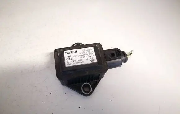 Audi A4 S4 B6 8E 8H ESP acceleration yaw rate sensor 8e0907637a 0265005245