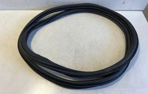 Volkswagen T-Roc Rear door rubber seal (on body) 2GA867913B