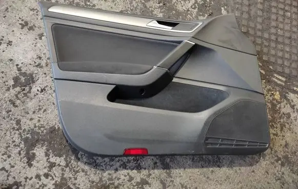 Volkswagen Golf VII Front door card panel trim 5G4867011