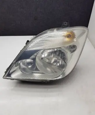 Mercedes-Benz Sprinter W906 Headlight/headlamp A9068200361