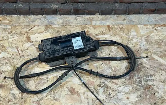 BMW 7 F01 F02 F03 F04 Hand brake control module 6784651