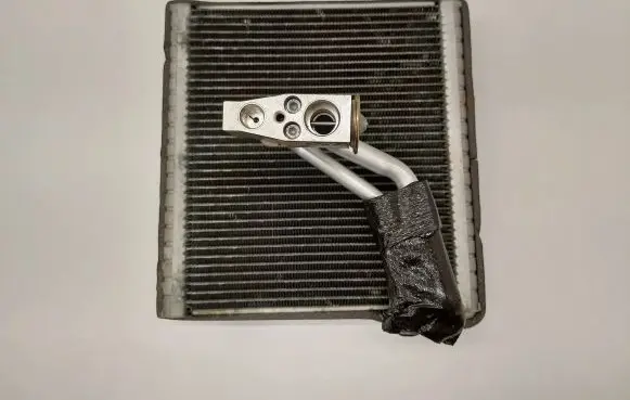 Volkswagen PASSAT B8 Air conditioning (A/C) radiator (interior) 5Q1820105B 5Q0820679E