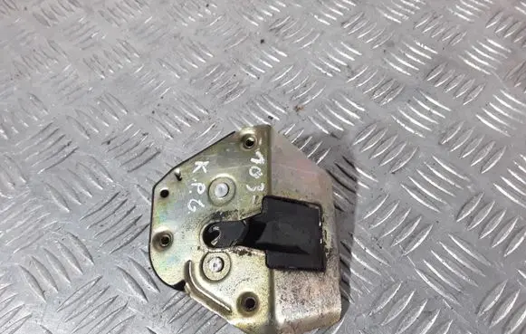 Peugeot Partner Rear door lock 039105