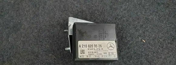 Mercedes-Benz E W210 Alarm control unit/module a2108209526