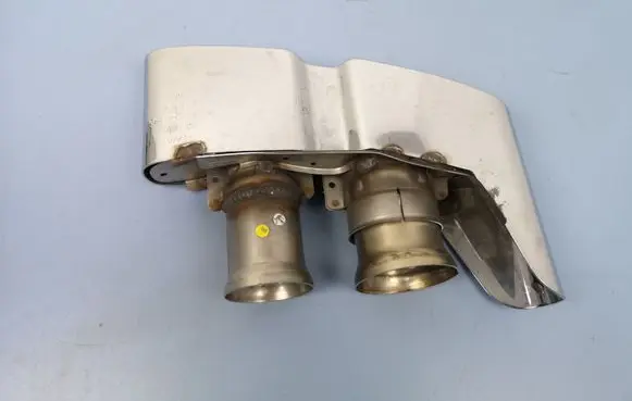 Bentley Bentayga Muffler ending 36A253681A