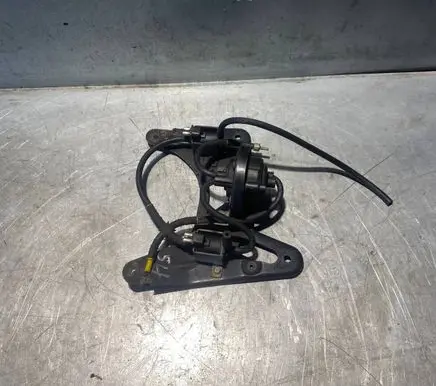 Mercedes-Benz E W124 Turbo solenoid valve 5690130F00 001540869 6053940241