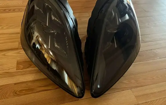 Porsche Cayenne (9Y0 9Y3) Headlights/headlamps set 9Y0941036L 9Y0941035L 1EX01444706