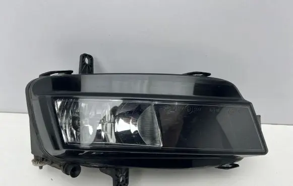 Volkswagen Golf VII Front fog light 5G0941662D
