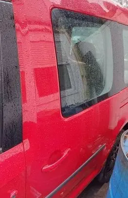 Volkswagen Caddy Side sliding door 