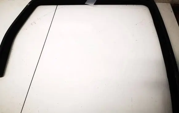 Jeep Grand Cherokee (WK) Rubber seal rear door 