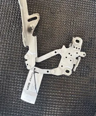 BMW 3 F30 F35 F31 Engine bonnet/hood hinges 7336769 A83