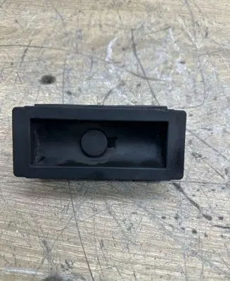 Audi A7 S7 4G Jacking socket point 4G0802847