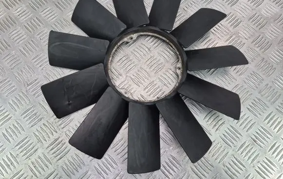 BMW 3 E46 Fan impeller 1712058 11521712058