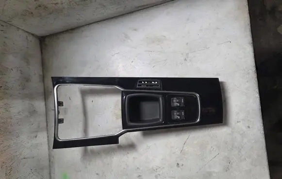 Peugeot 508 Gear shifter surround trim plastic 9686453977