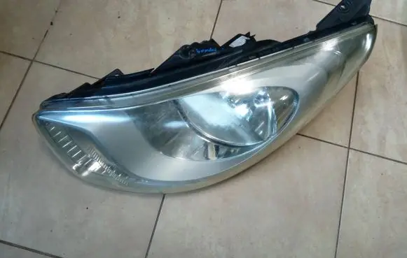Hyundai i10 Headlight/headlamp 921010X1 NE69407
