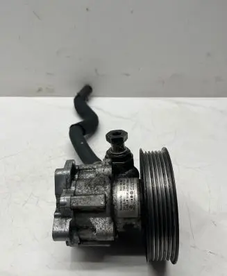 Audi A4 S4 B7 8E 8H Power steering pump 7690955121