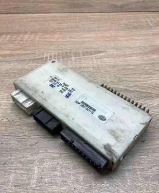 BMW 5 E39 Comfort/convenience module 8376692 5DK00704714