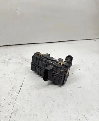 BMW 5 F10 F11 Turbine electric control actuator 4933519411 6NW01043004