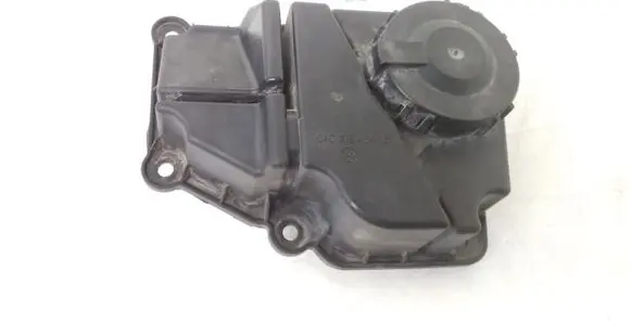 Volkswagen Up Oil breather separator 04C103464E
