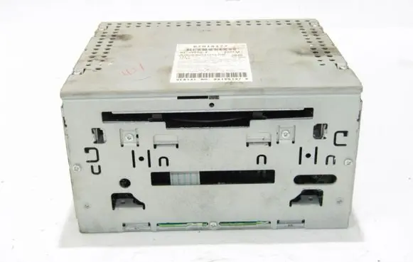 Peugeot 4007 CD/DVD changer 8701A277