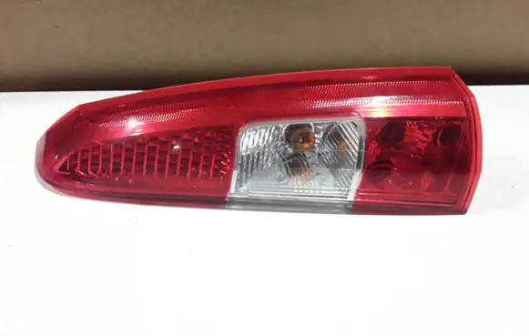 Volvo V70 Rear/tail lights