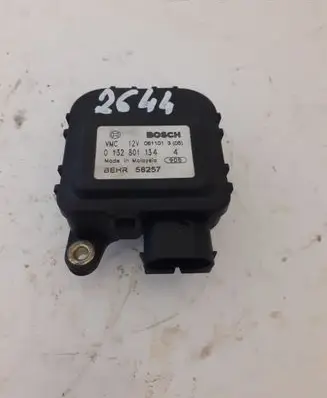 Opel Astra G Intake manifold valve actuator/motor 0132801134