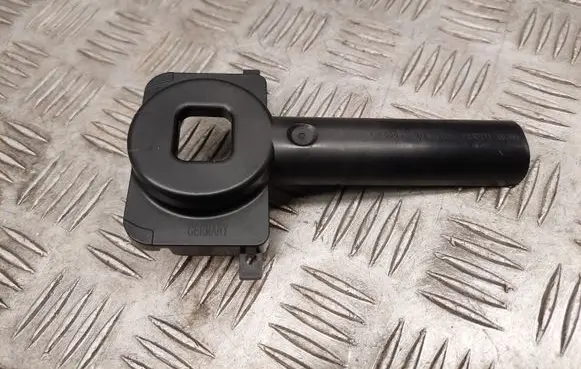Audi A6 S6 C7 4G Radiator mount bracket 4G0805201