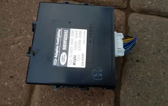 Land Rover Discovery 3 - LR3 Engine control unit/module ECU 3580016569