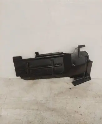 Opel Vivaro Intercooler air guide/duct channel 8200422831