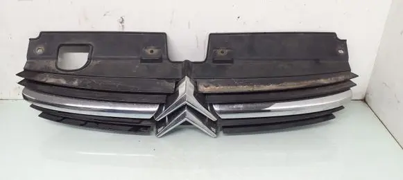 Citroen C5 Front bumper upper radiator grill 9636751980