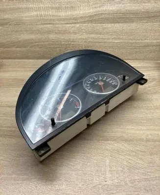 Ford Mondeo Mk III Speedometer (instrument cluster) 1S7F108412