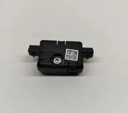 BMW 2 F44 Aerial antenna amplifier 6832256