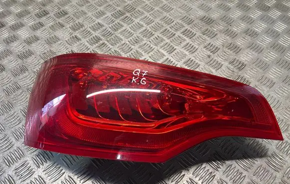 Audi Q7 4L Rear/tail lights 4L0945093F