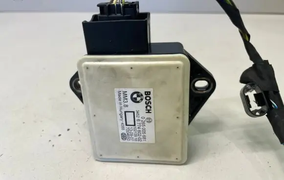 BMW 5 E60 E61 ESP acceleration yaw rate sensor 6774602