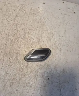 BMW 5 E39 Front door interior handle 7032925
