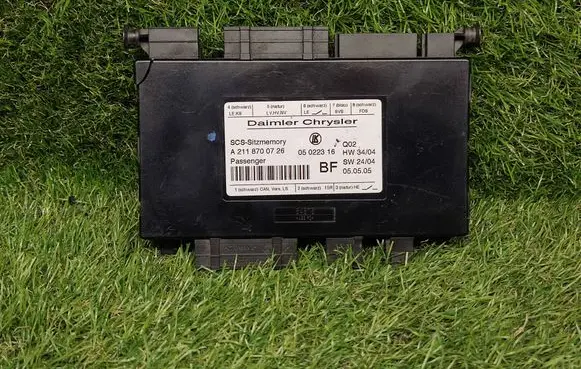 Mercedes-Benz E W211 Seat control module A2118700726 05022316