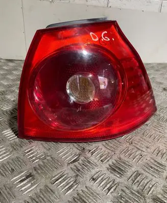 Volkswagen Golf V Rear/tail lights 4VFX13404