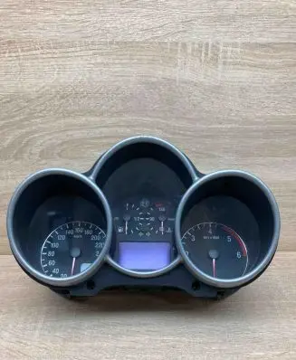 Alfa Romeo 147 Speedometer (instrument cluster) 735290182 110008953008