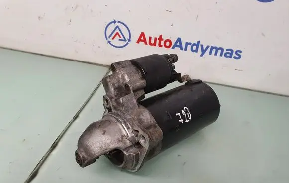 BMW 5 E39 Starter motor 7785691 12417785691