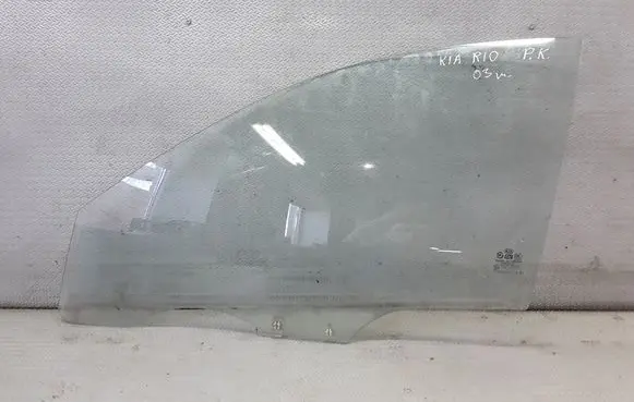 KIA Rio Front door window glass four-door