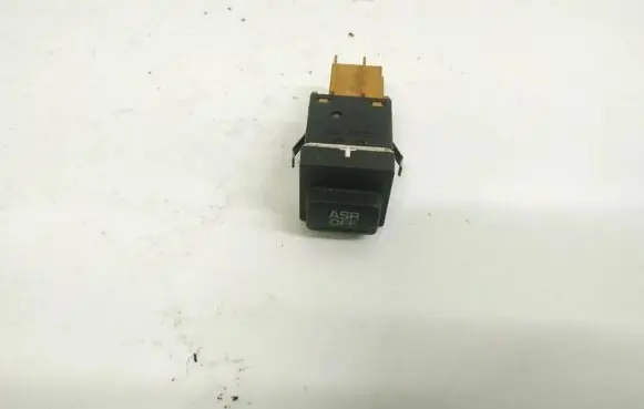 Traction control (ASR) switch
